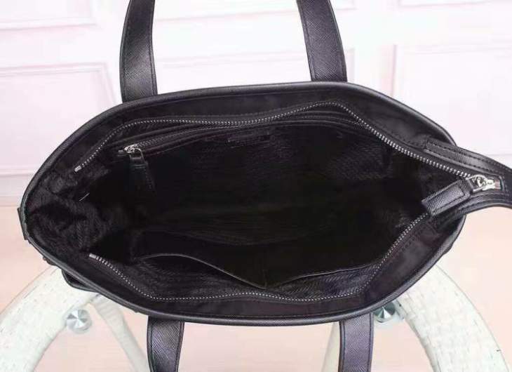 Picture of Prada Mens Bags _SKUfw167301736fw